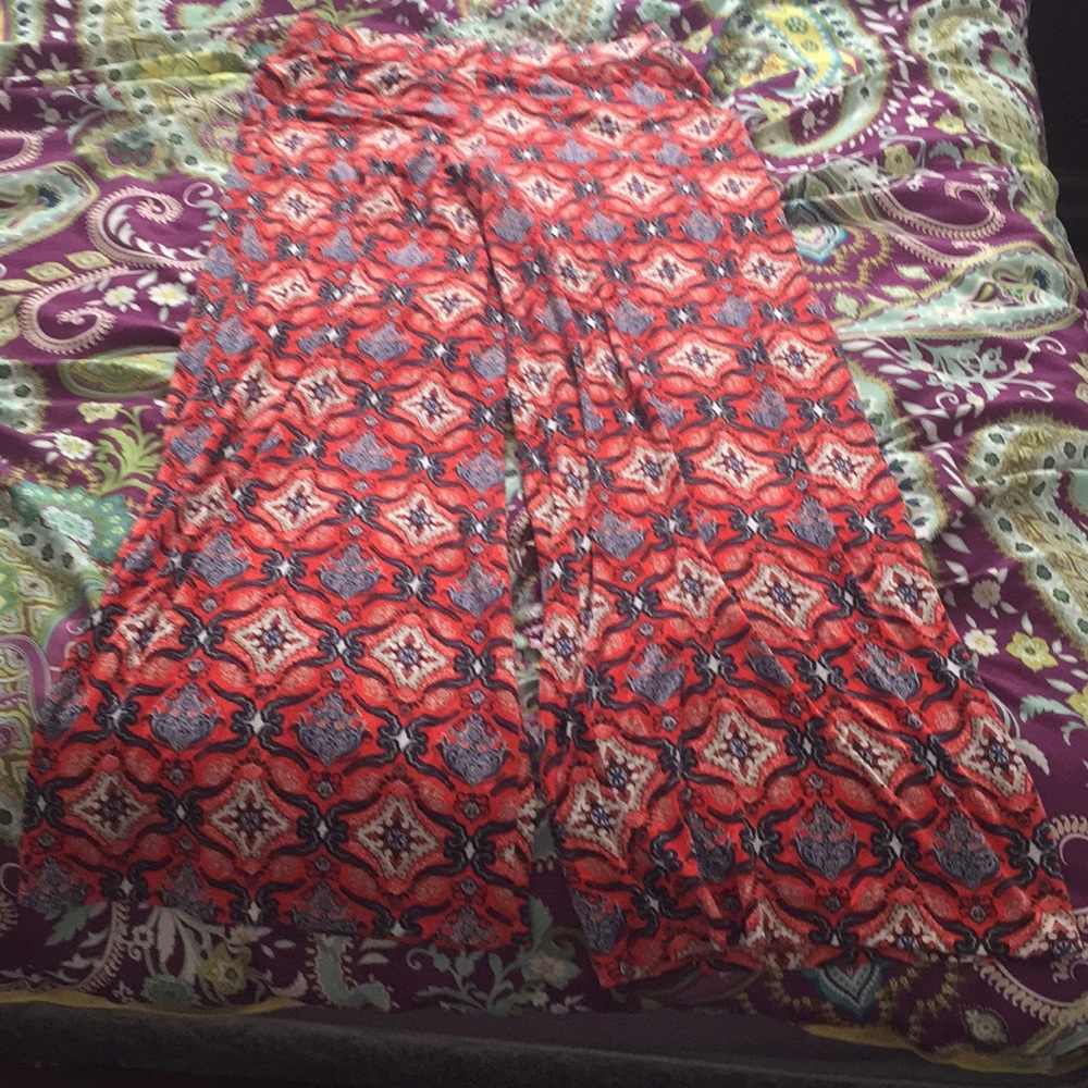 Multi color stretchy pants